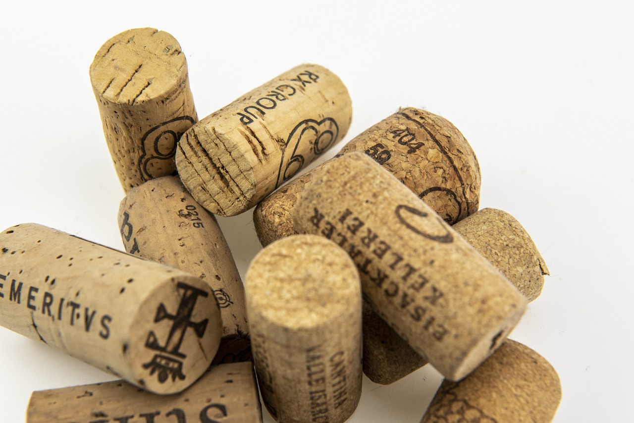 5 Creative DIY Wine Cork Projects for Your Home